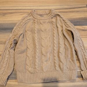GAP Cable Knit Crewneck Sweater